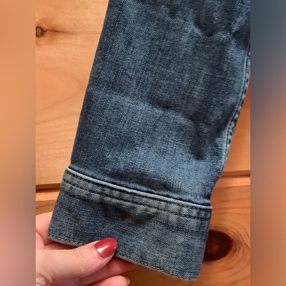 J. Crew Jean Jacket In Excellent Preowned Condition Size XS Women’s - Picture 5 of 8